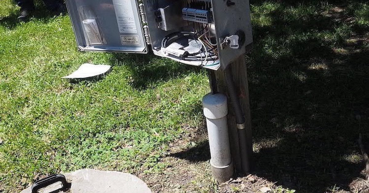 A Closer Look at Onsite System Control Boxes | Onsite Installer