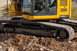 Deere1 210729 104153