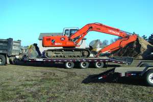 Felling Trailers Backhoe Img 1742