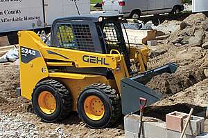 Gehl 5240E Skid Loader